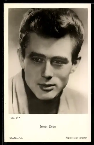 AK Schauspieler James Dean mit nachdenklicher Miene