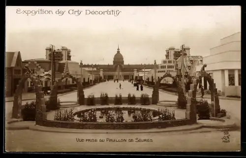 AK Paris, Exposition des Arts décoratifs 1925, Vue prise du Pavillon de Sèvres