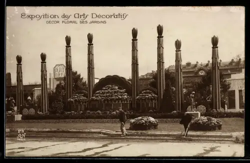 AK Paris, Exposition des Arts Décoratifs, Décor floral des jardins