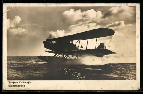 AK Wasserflugzeug, Doppeldecker der Luftwaffe