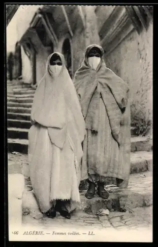 AK Algérie, Femmes voilées