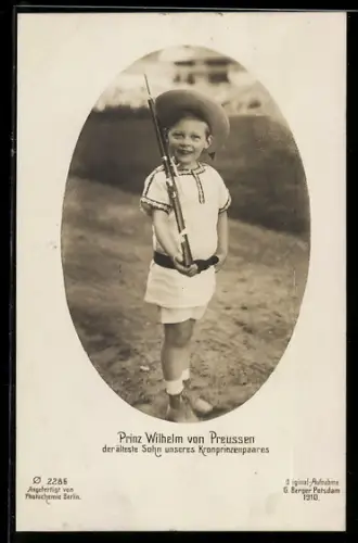 AK Prinz Wilhelm von Preussen beim Exerzieren mit einem Holzgewehr