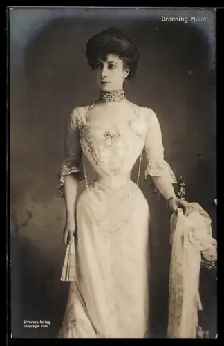 AK Dronning Maud, Königin von Norwegen mit Wespentaille