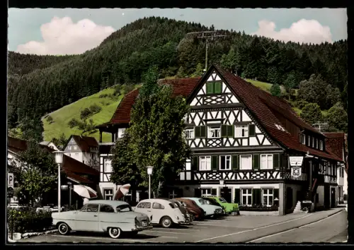 AK Schenkenzell /Schwarzwald, Gasthaus und Pension zur Sonne, Besitzer Familie Heizmann, VW Käfer