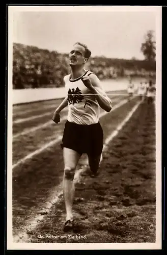AK Dr. Peltzer am Zielband, Leichtathlet, Läufer