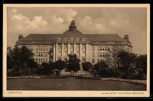 AK Liegnitz, Gesamtnansicht der Auguste-Victoria-Schule