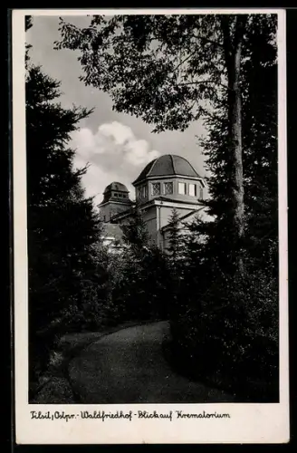 AK Tilsit /Ostpr., Waldfriedhof, Blick auf das Krematorium