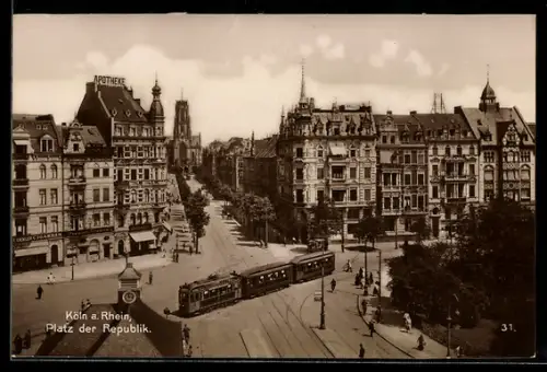 AK Köln-Neustadt, Platz der Republik mit Geschäften und Strassenbahn, Im Hintergrund Kirche