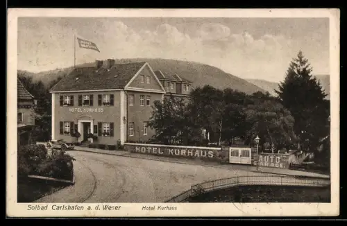 AK Carlshafen a. d. Weser, Hotel Kurhaus mit Strassenpartie