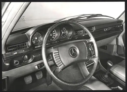 Fotografie Auto Mercedes Benz S-Klasse, Cockpit-Ansicht, Werkfoto