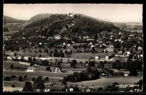 AK Staufen bei Lenzburg, Dorf und Schloss auf dem Hügel