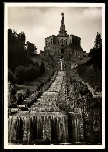 Foto-AK Deutscher Kunstverlag, Nr. 2: Kaskaden und Oktogon am Schloss Wilhelmshöhe