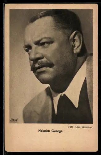AK Schauspieler Heinrich George mit ernstem Blick