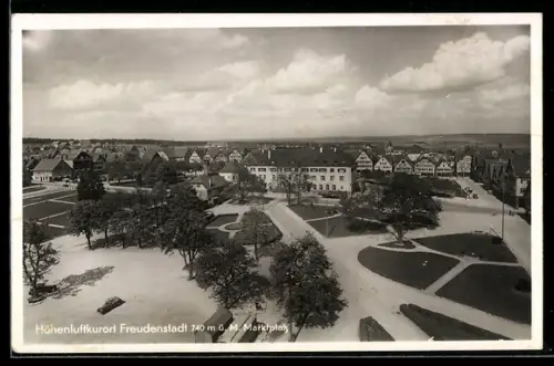AK Freudenstadt, Marktplatz u. Ort aus der Vogelschau