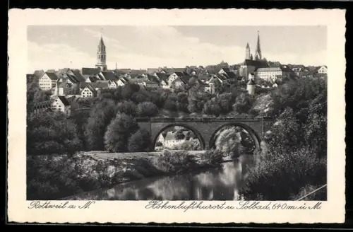 AK Rottweil a. N., Stadtansicht mit Viadukt und Kirchen
