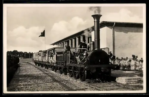 AK 100 Jahre Deutsche Eisenbahn 1935 mit Kleinbahn auf dem Ausstellungs-Gelände