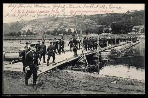 AK Riesa, 1. K. S.. Pionier-Bataillon No. 12, Bau einer kriegsmässigene Schiffsbrücke
