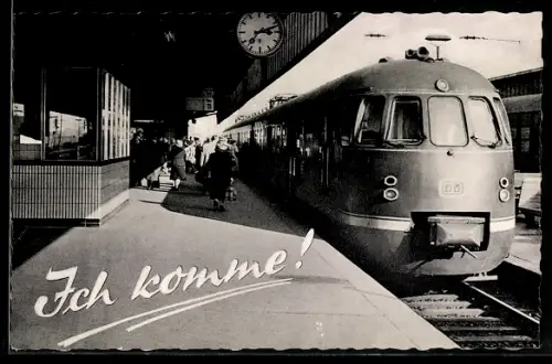 AK DB-Eisenbahn hält am Bahnhof
