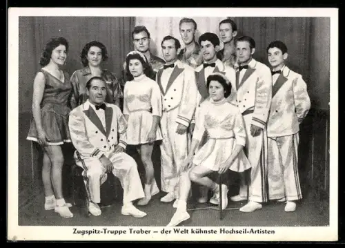 AK Artistenfamilie Traber, Akrobaten, Zirkus