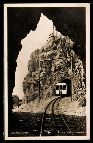 AK Bergbahn, die Wendelsteinbahn fährt in den Schwaigerwandtunnel