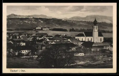 AK Endorf i. Obb., Gesamtansicht mit Kirche