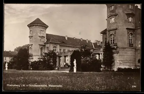 AK Rheinsberg i. M., Schlossansicht, Wasserseite