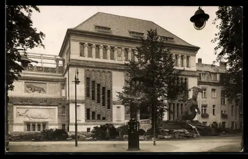 AK Berlin-Charlottenburg, Zoologischer Garten, Aqauarium-Haus, Gartenseite
