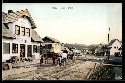 AK Pale, Strassenpartie mit Gasthaus
