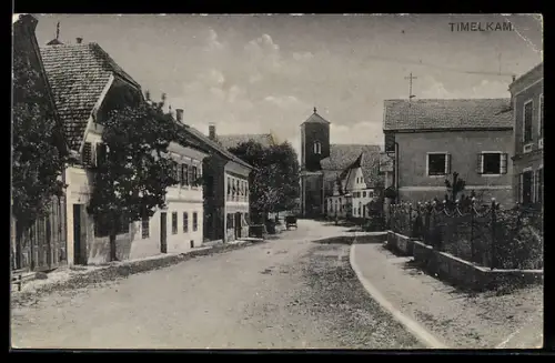AK Timelkam, Strassenpartie mit Wohnhäusern und Kirche