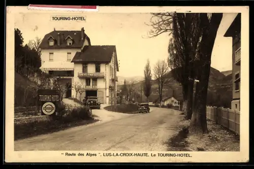 AK Lus-la-Croix-Haute /Drome, Le Touring-Hotel, Propr. Félix Garzon