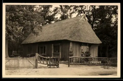 AK Ströhen /Han., Tierpark, Holzhaus