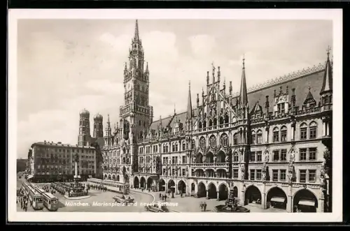 AK München, Marienplatz und neues Rathaus mit Strassenbahn
