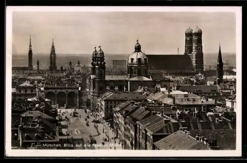 AK München, Feldherrnhalle und Frauenkirche