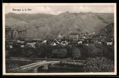 AK Dernau a. d. Ahr, Teilansicht mit Kirche