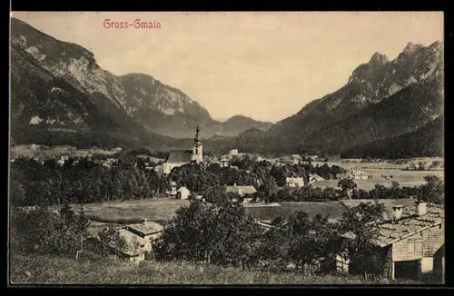 AK Gross-Gmain, Dorf mit Kirche und Bergpanorama