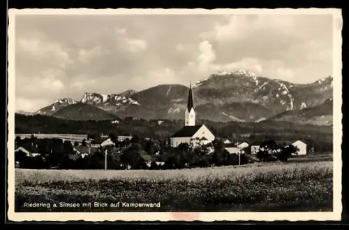 AK Riedering a. Simsee, Blick zur Kirche und auf die Kampenwand
