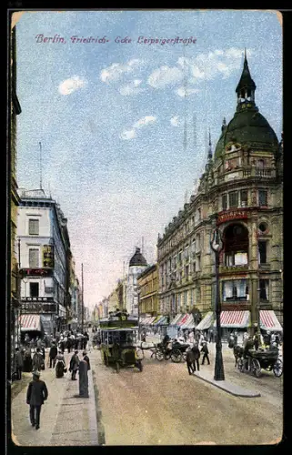 AK Berlin, Friedrichstrasse Ecke Leipzigerstrasse, Strassenbahn, Geschäftsgebäude, Passanten