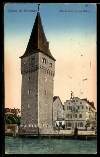 AK Lindau im Bodensee, Alter Leuchtturm am Hafen, Hotel Helvetia