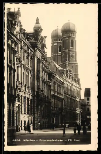 AK München, Promenadestrasse, Frauenkirche