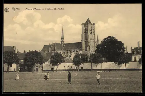 AK Ypres, Plaine d`Amour et l`Eglise St. Martin