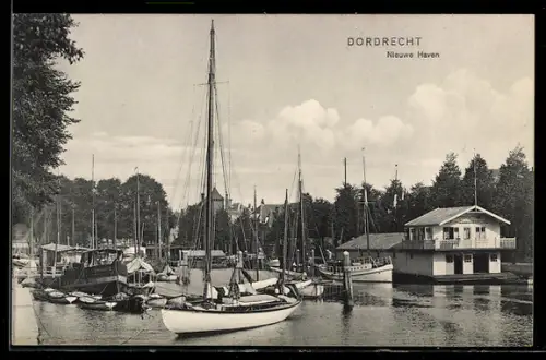 AK Dordrecht, Nieuwe Haven