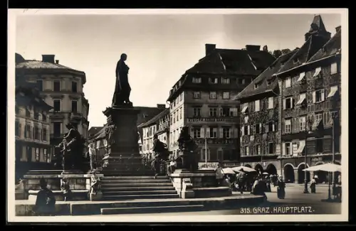 AK Graz, Hauptplatz mit Cafe Nordste, Steierm. Agrar-Bank und Denkmal