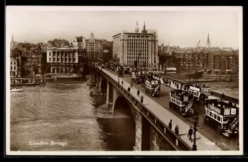 AK London, Traffic on London Bridge