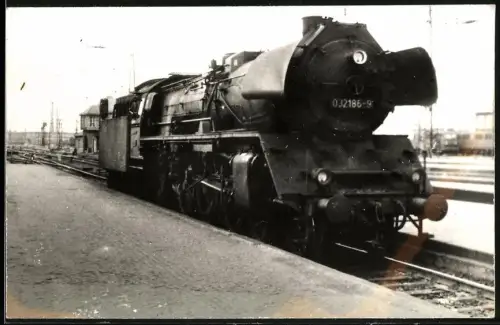 Fotografie Max Biermann, Jerichow, DDR - Reichsbahn, Dampflok Nr. 03 2186-9