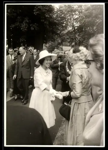 AK Ankunft der thailändischen Königin Sirikit in Bad Homburg im Jahr 1960