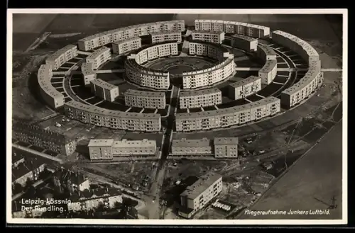 AK Leipzig-Lössnig, Der Rundling, Luftaufnahme, Bauhaus