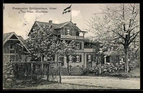 AK Hösel, Restaurant Schlipperhaus, Inh. Friedr. Hirschfelder, Aussenansicht mit Garten