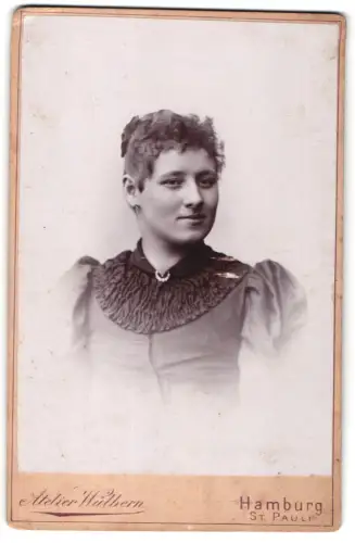 Fotografie Atelier Wülbern, Hamburg, Langenreihe 36, Porträt einer jungen Frau