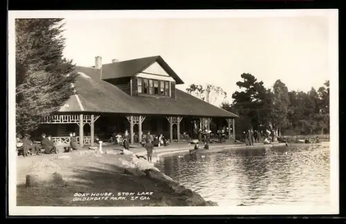 AK San Francisco, CA, Boat House at Stow Lake in Goldengate Park