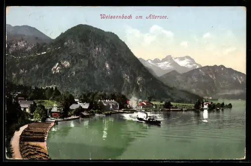 AK Weissenbach am Attersee, Uferpartie mit Dampfer und Bergpanorama